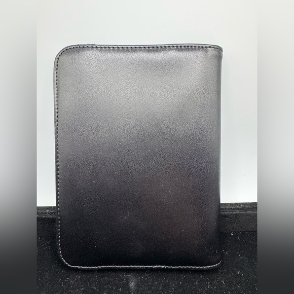 Passport Holder/Wallet RFID Blocking Leather Card Case Must Have for Travel - Picture 2 of 3